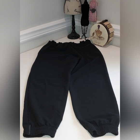 Athleta Black Metropolis Jogger Size 4 NWOT - Picture 7 of 10